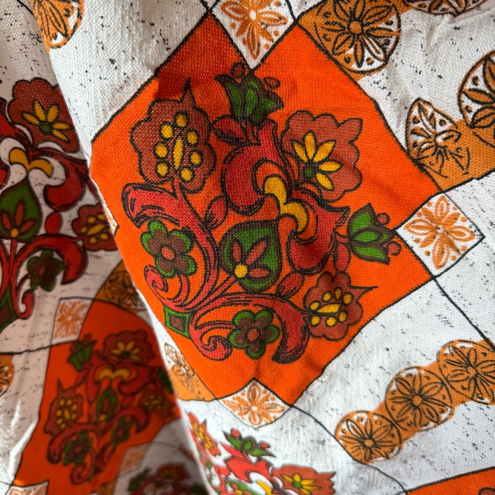 Insanely Gorgeous Mid Century Curtain Panel - Picture 5 of 7